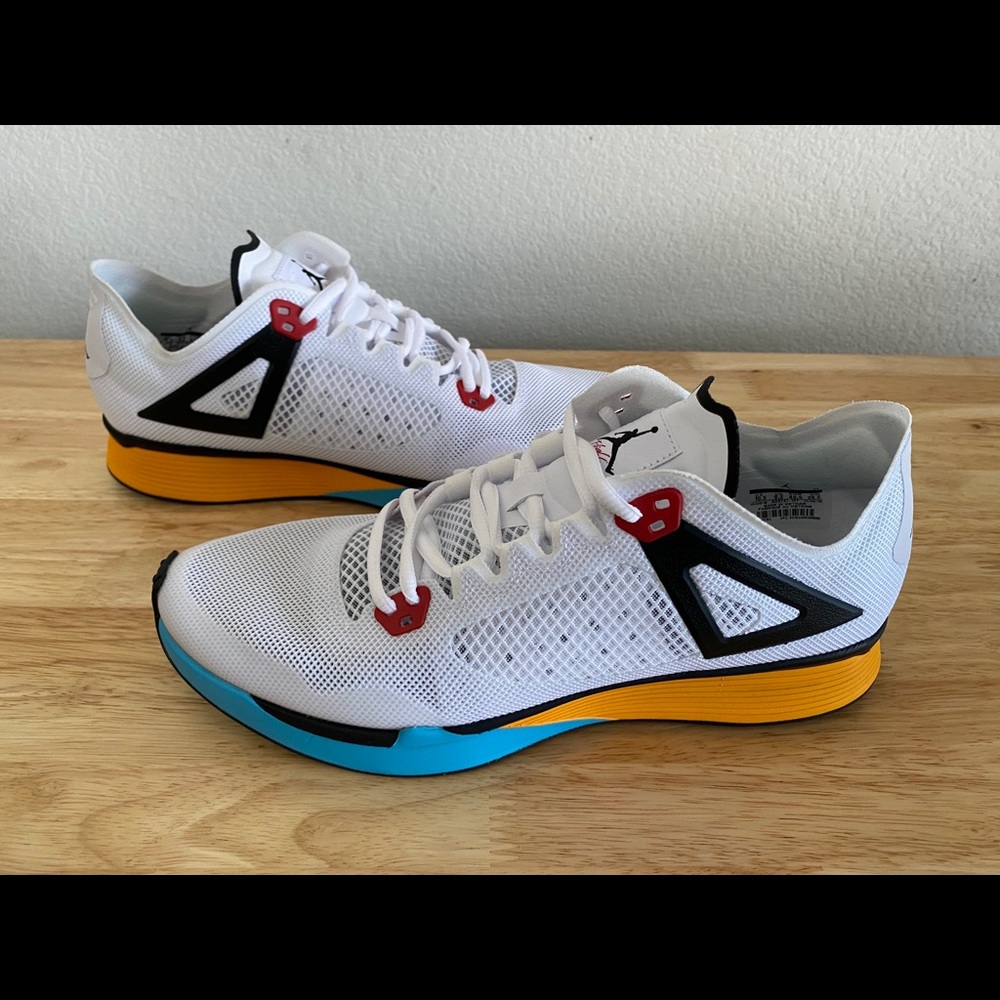 (NEW) JORDAN 89 RACER 'University Gold' Sz 10.5